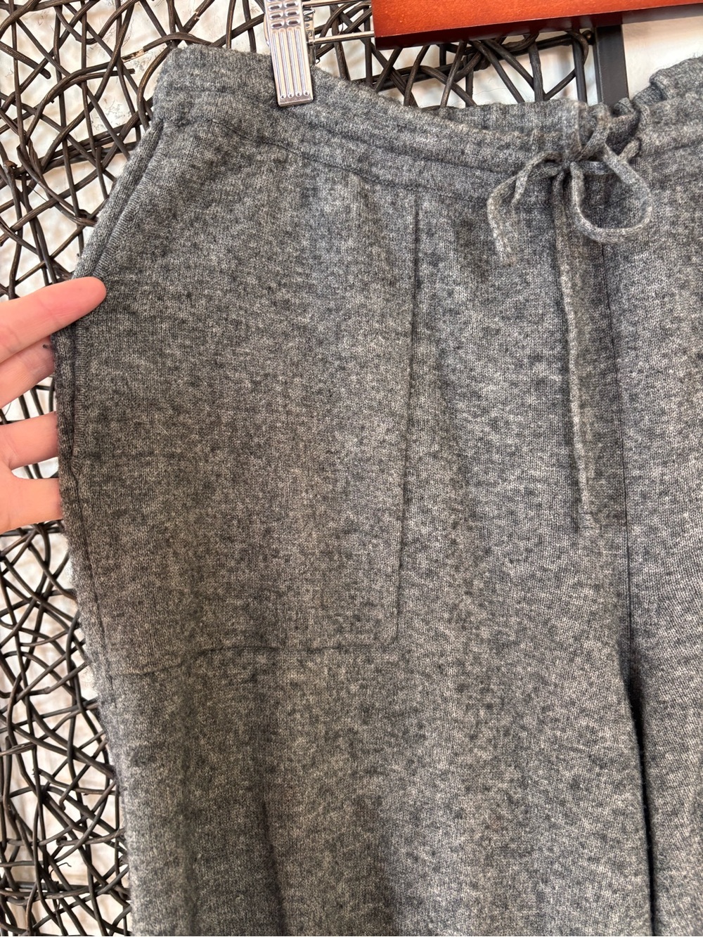 VINCE Wool Cashmere Blend Wide Leg Drawstring Pants Gray | Luxe Knit | Size M - Picture 5 of 11